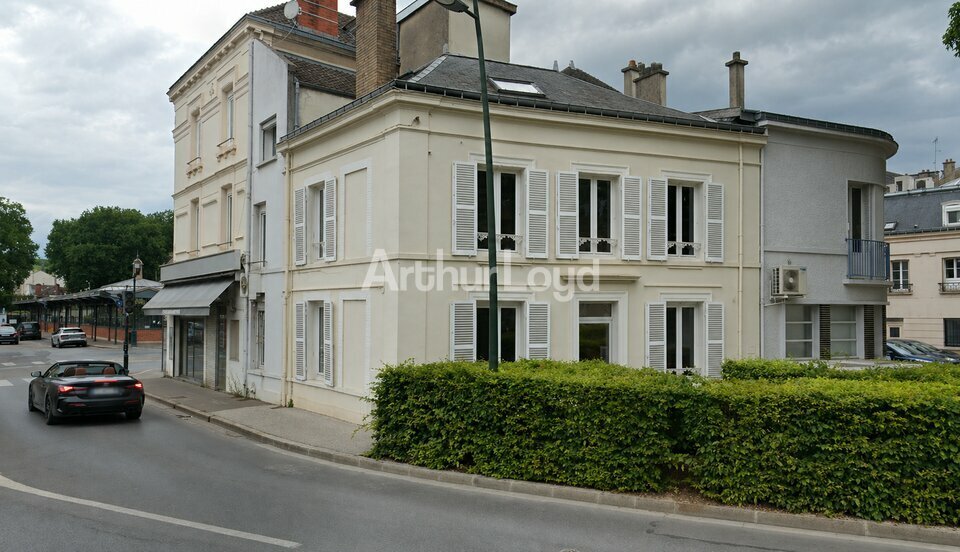 ARTHUR LOYD REIMS VENTE-BUREAUX-EPERNAY-51