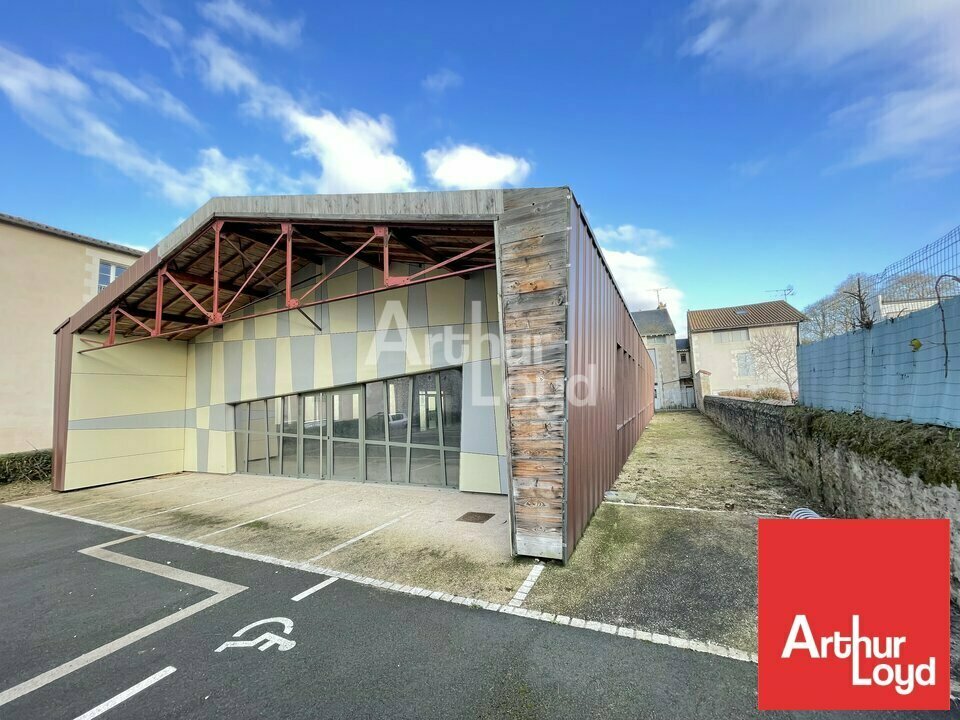 ARTHUR LOYD POITOU VENDEE VENTE-BUREAUX-POITIERS-86