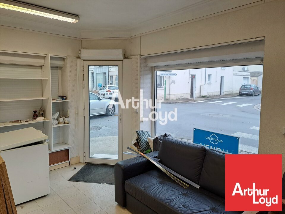 ARTHUR LOYD POITOU VENDEE VENTE-IMMEUBLE-CHATELLERAULT-86