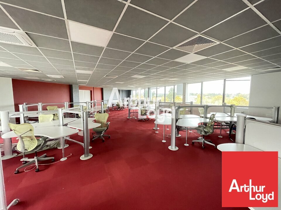 ARTHUR LOYD POITOU LOCATION-BUREAUX-CHASSENEUIL_DU_POITOU-86