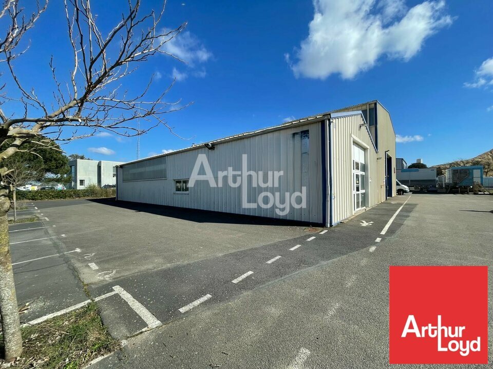 ARTHUR LOYD POITOU VENDEE LOCATION-LOCAL D'ACTIVITE-LES_SABLES_D'OLONNE-85
