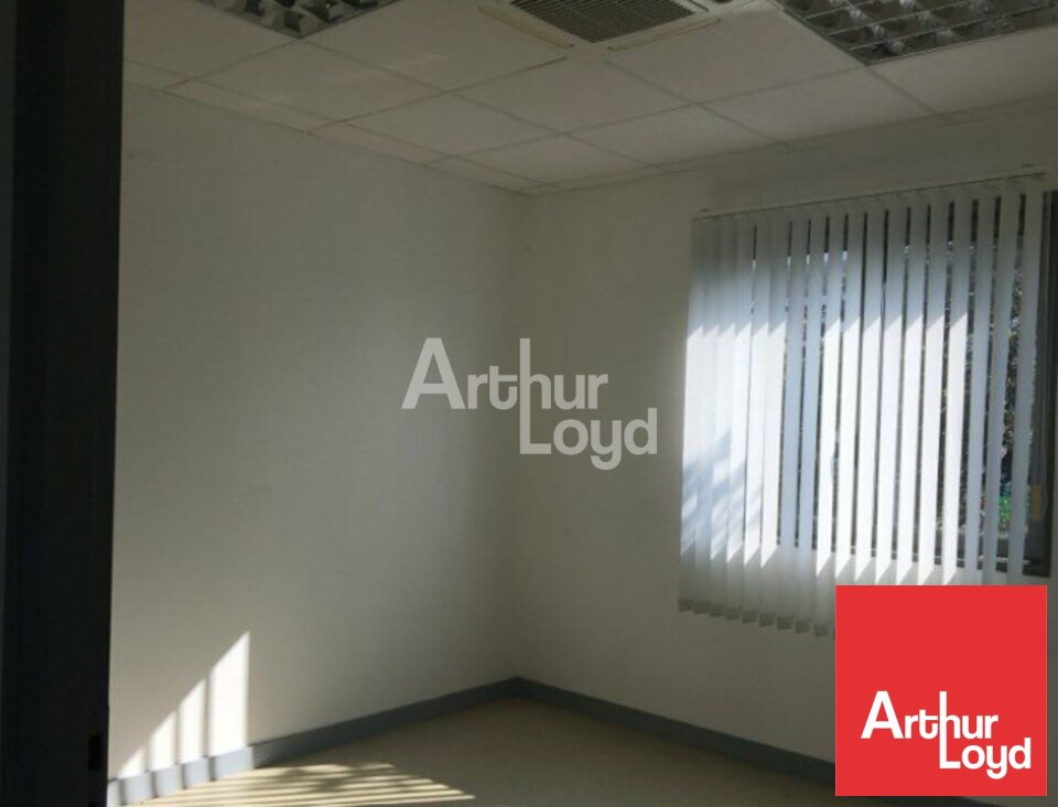 ARTHUR LOYD POITOU VENDEE LOCATION-BUREAUX-NIORT-79