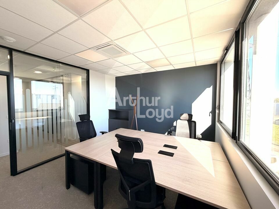 ARTHUR LOYD POITOU VENDEE LOCATION-BUREAUX-POITIERS-86