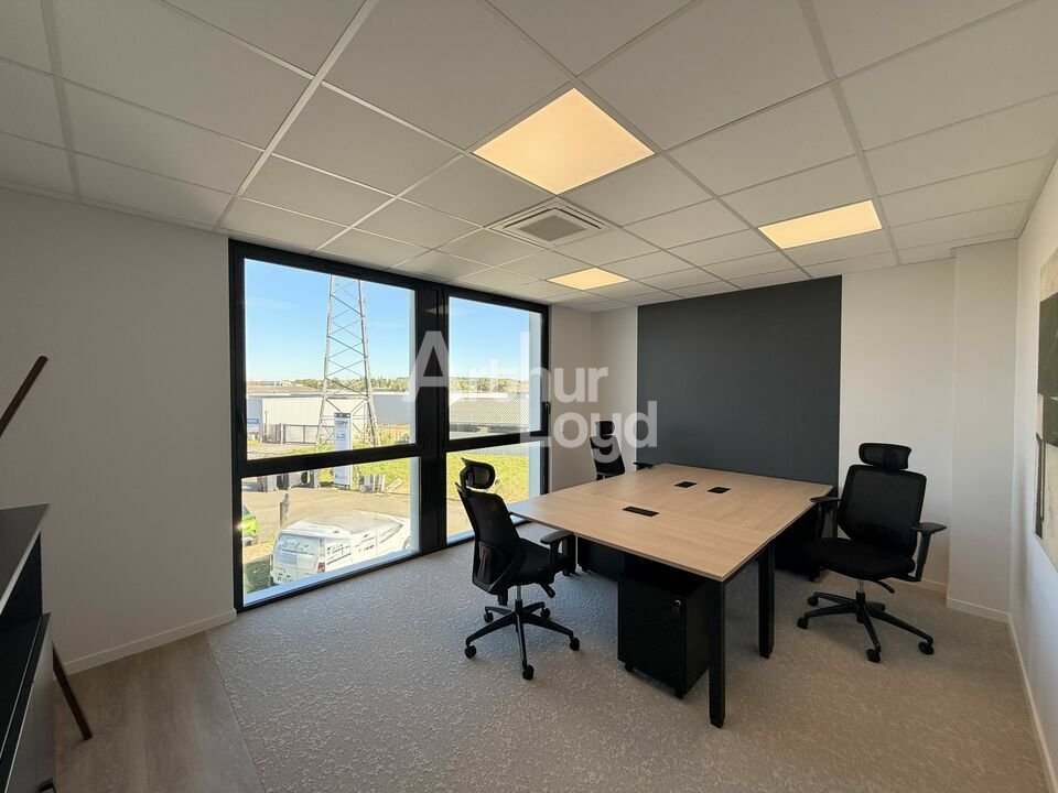 ARTHUR LOYD POITOU VENDEE LOCATION-BUREAUX-POITIERS-86