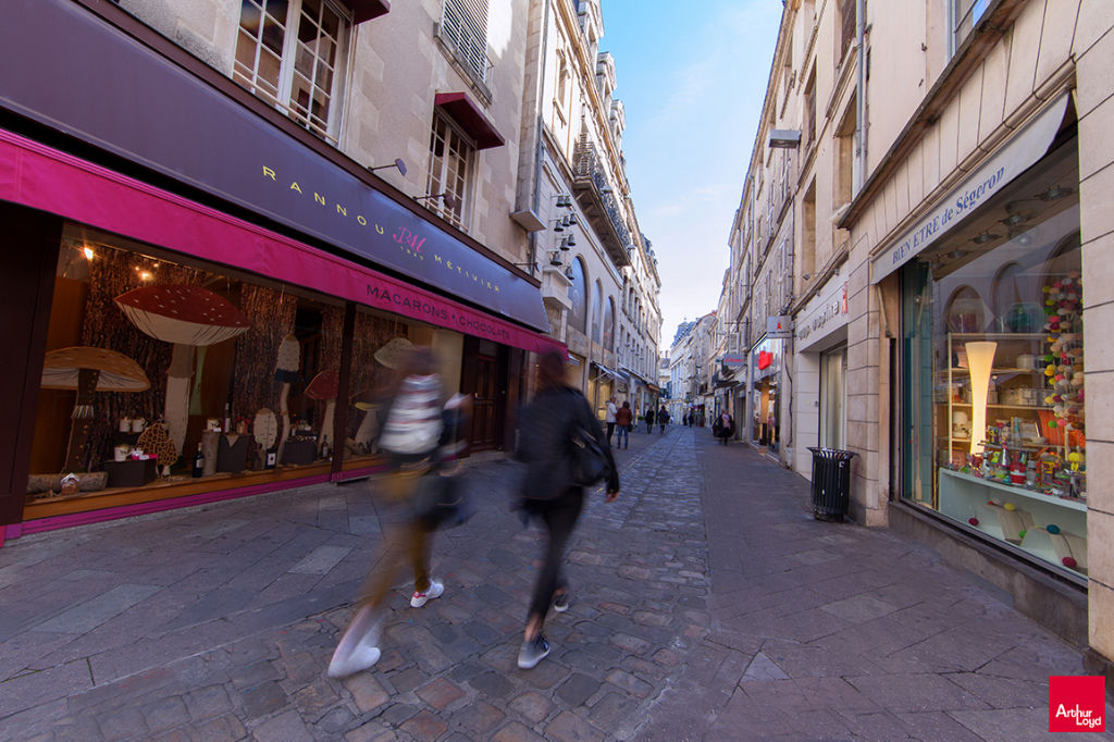 ARTHUR LOYD POITOU LOCATION-LOCAL COMMERCIAL-POITIERS-86