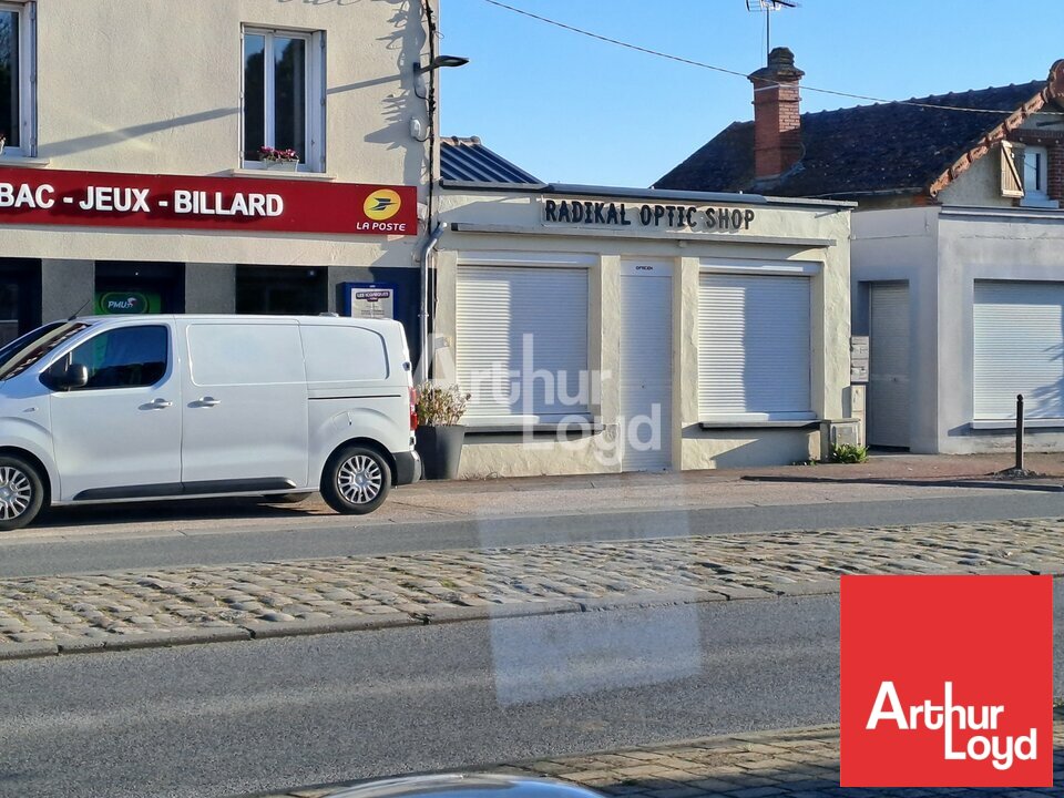 ARTHUR LOYD POITOU VENTE-LOCAL COMMERCIAL-BEAUMONT-86
