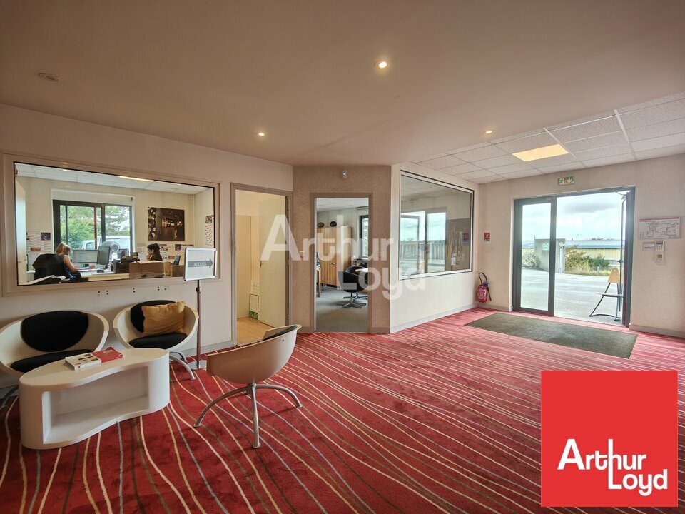 ARTHUR LOYD POITOU VENDEE LOCATION-LOCAL D'ACTIVITE-CHASSENEUIL_DU_POITOU-86