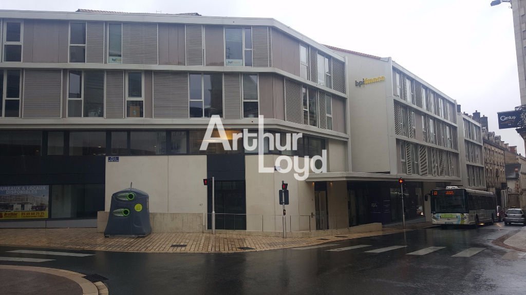 ARTHUR LOYD POITOU VENDEE LOCATION-LOCAL COMMERCIAL-POITIERS-86
