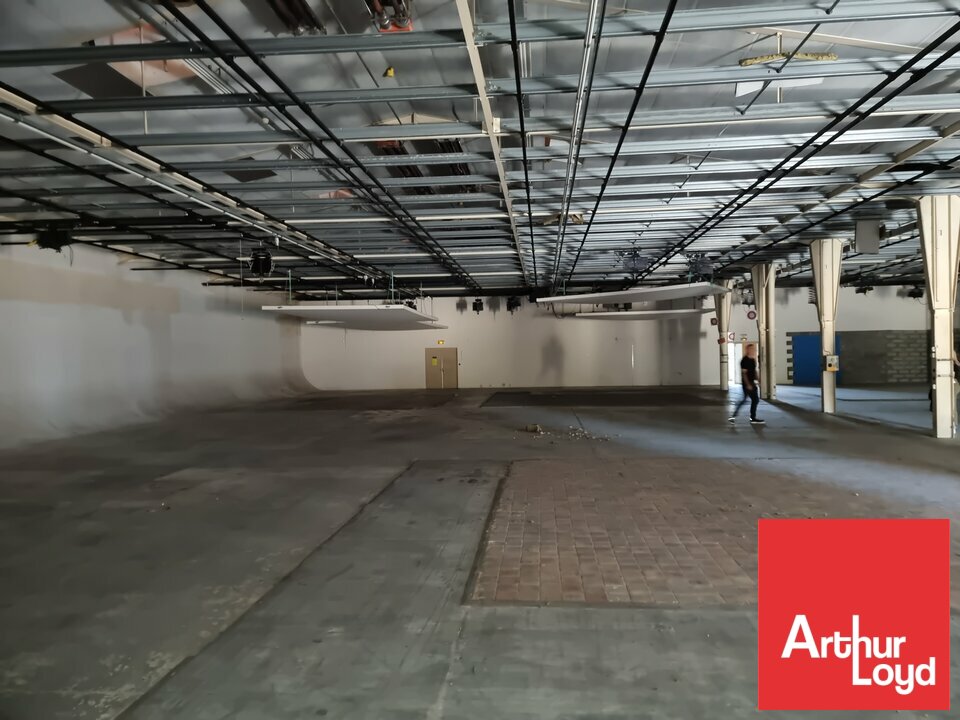 ARTHUR LOYD POITOU VENDEE LOCATION-ENTREPOT-CHAURAY-79