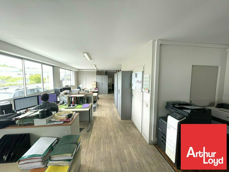 ARTHUR LOYD POITOU VENDEE LOCATION-ENTREPOT-POITIERS-86