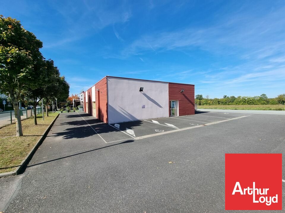 ARTHUR LOYD POITOU VENDEE LOCATION-LOCAL COMMERCIAL-NIORT-79