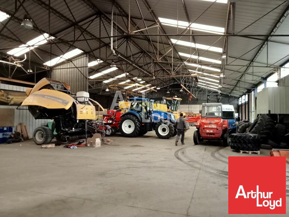 ARTHUR LOYD POITOU VENDEE VENTE-LOCAL D'ACTIVITE-THOUARS-79