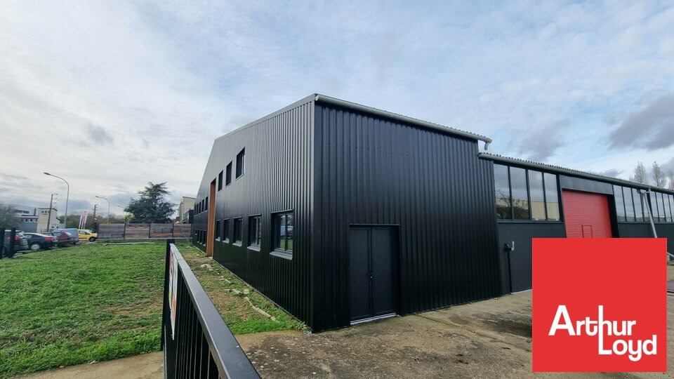 ARTHUR LOYD POITOU VENDEE VENTE-LOCAL D'ACTIVITE-CHATELLERAULT-86