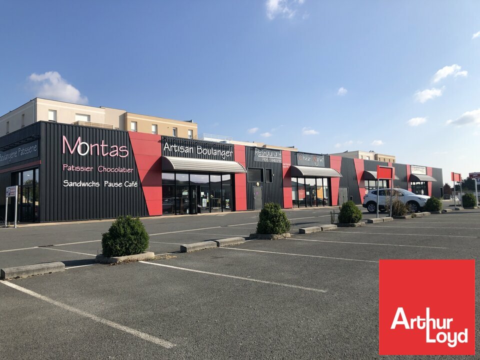 ARTHUR LOYD POITOU VENDEE LOCATION-LOCAL COMMERCIAL-POITIERS-86