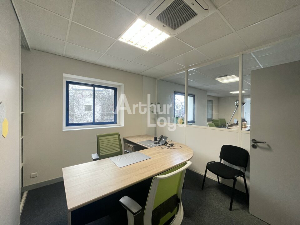 ARTHUR LOYD POITOU VENDEE LOCATION-BUREAUX-JAUNAY_CLAN-86