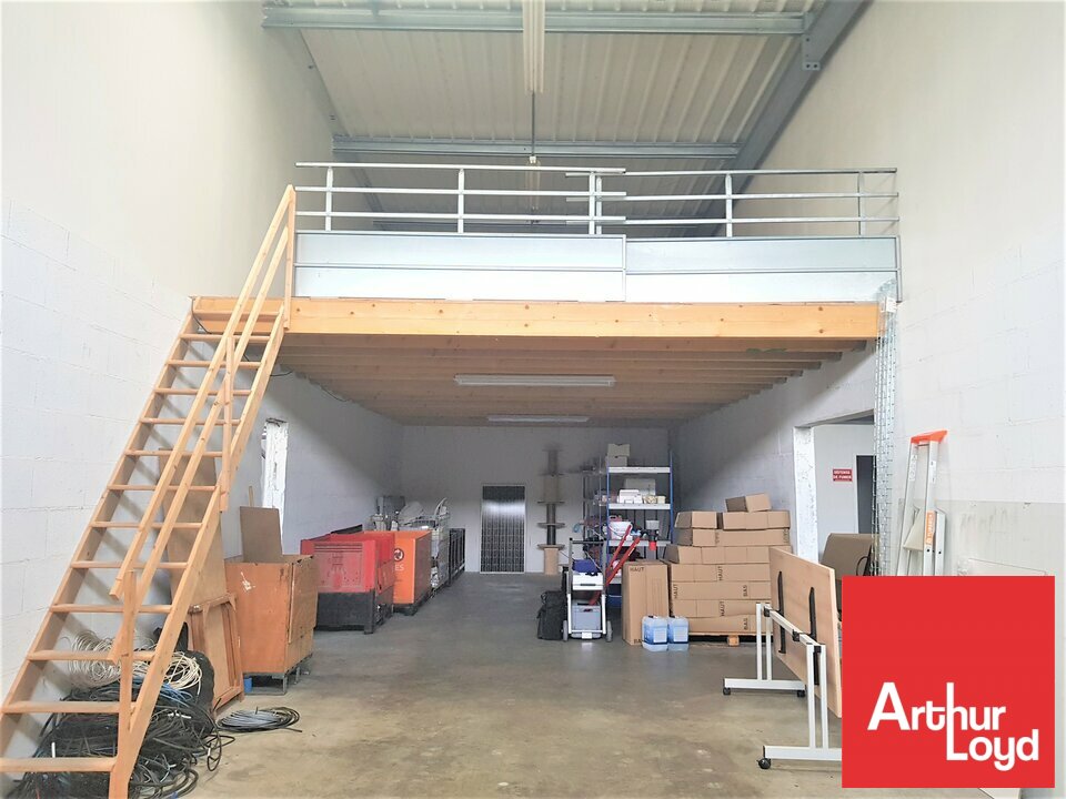 ARTHUR LOYD POITOU VENDEE LOCATION-ENTREPOT-POITIERS-86