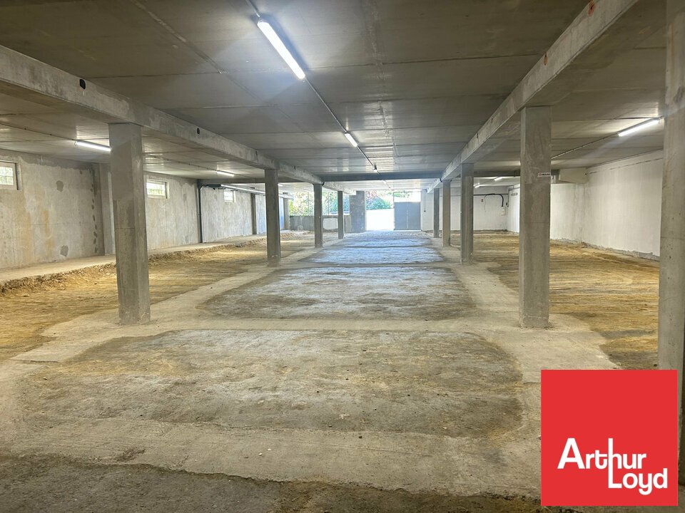 ARTHUR LOYD POITOU VENDEE LOCATION-ENTREPOT-POITIERS-86