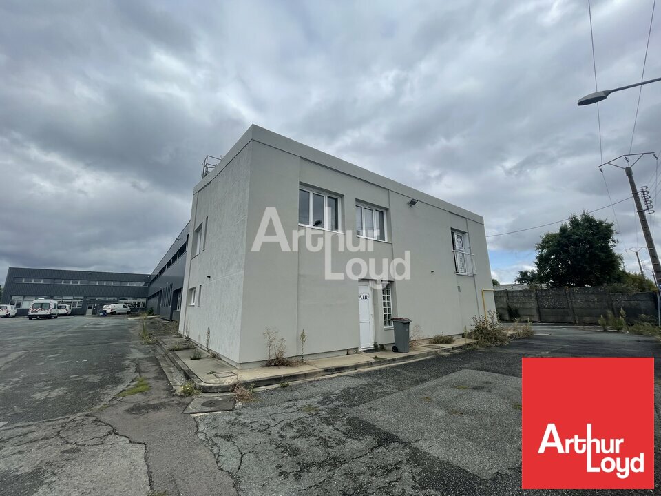 ARTHUR LOYD POITOU VENDEE LOCATION-BUREAUX-NIORT-79