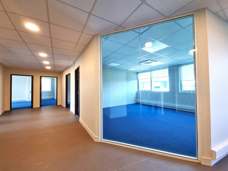ARTHUR LOYD POITOU VENDEE LOCATION-BUREAUX-SAINT_BENOIT-86