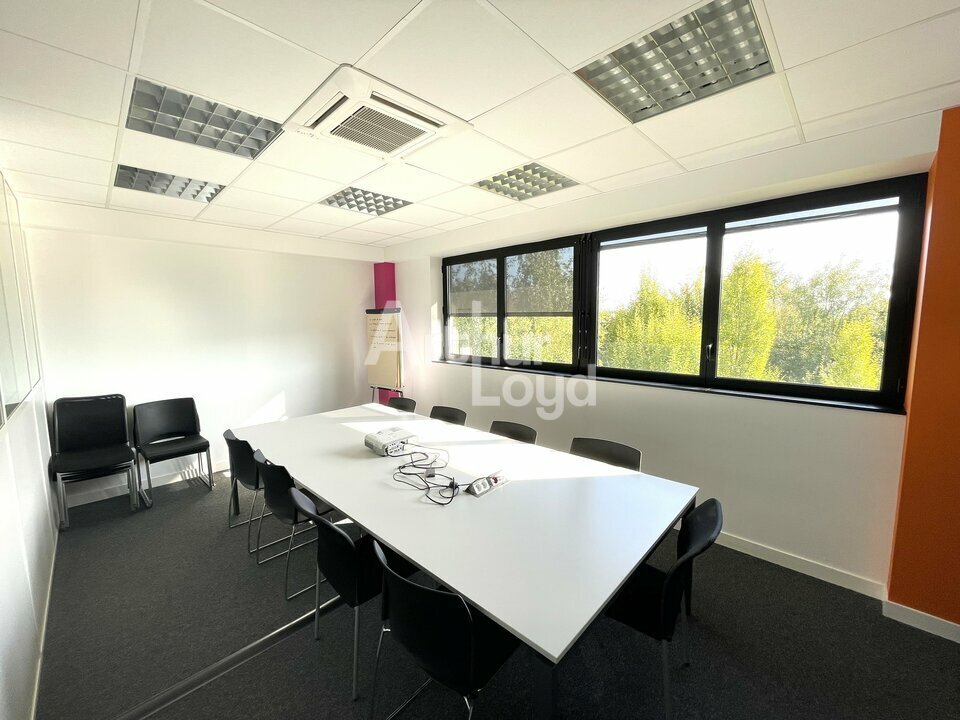 ARTHUR LOYD POITOU VENDEE LOCATION-BUREAUX-POITIERS-86