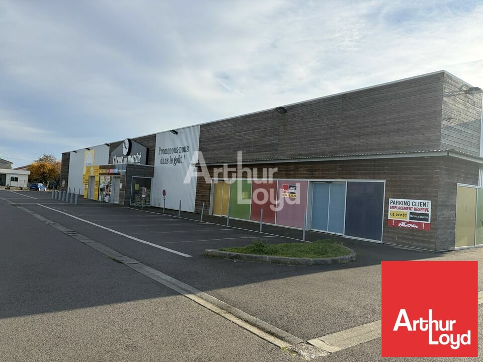 ARTHUR LOYD POITOU VENDEE LOCATION-LOCAL COMMERCIAL-NIORT-79