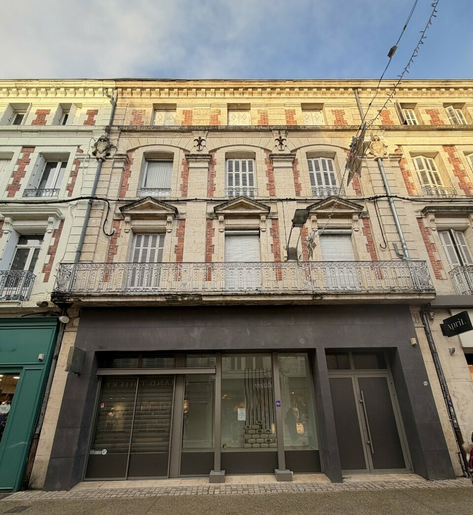 ARTHUR LOYD POITOU VENDEE VENTE-IMMEUBLE-NIORT-79