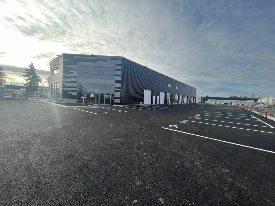 ARTHUR LOYD POITOU VENDEE LOCATION-LOCAL COMMERCIAL-POITIERS-86