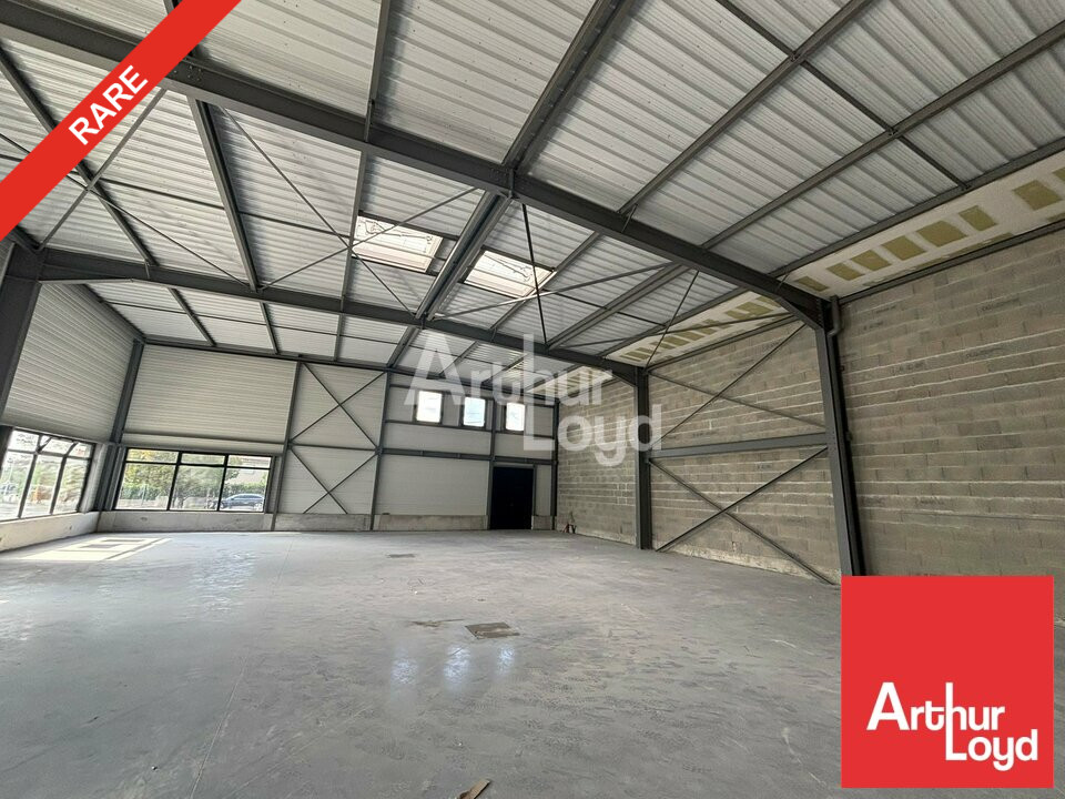 ARTHUR LOYD POITOU VENDEE LOCATION-LOCAL D'ACTIVITE-LA_ROCHE-SUR-YON-85