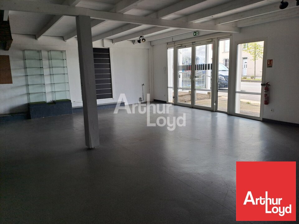 ARTHUR LOYD POITOU VENDEE LOCATION-LOCAL COMMERCIAL-CHATELLERAULT-86