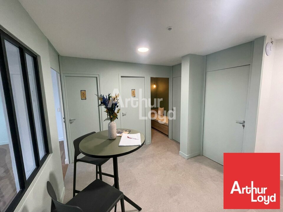 ARTHUR LOYD POITOU VENDEE VENTE-BUREAUX-LA_ROCHE_SUR_YON-85