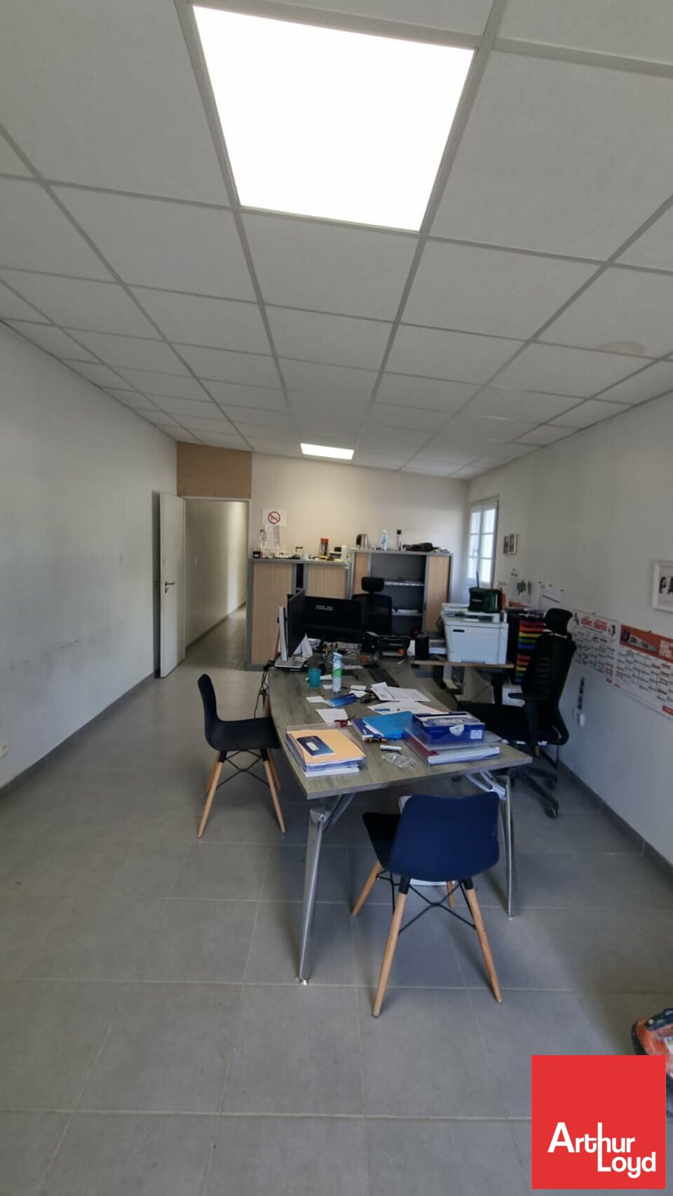 ARTHUR LOYD POITOU VENDEE VENTE-LOCAL D'ACTIVITE-SAINT_GEORGES_LES_BAILLARGEAUX-86