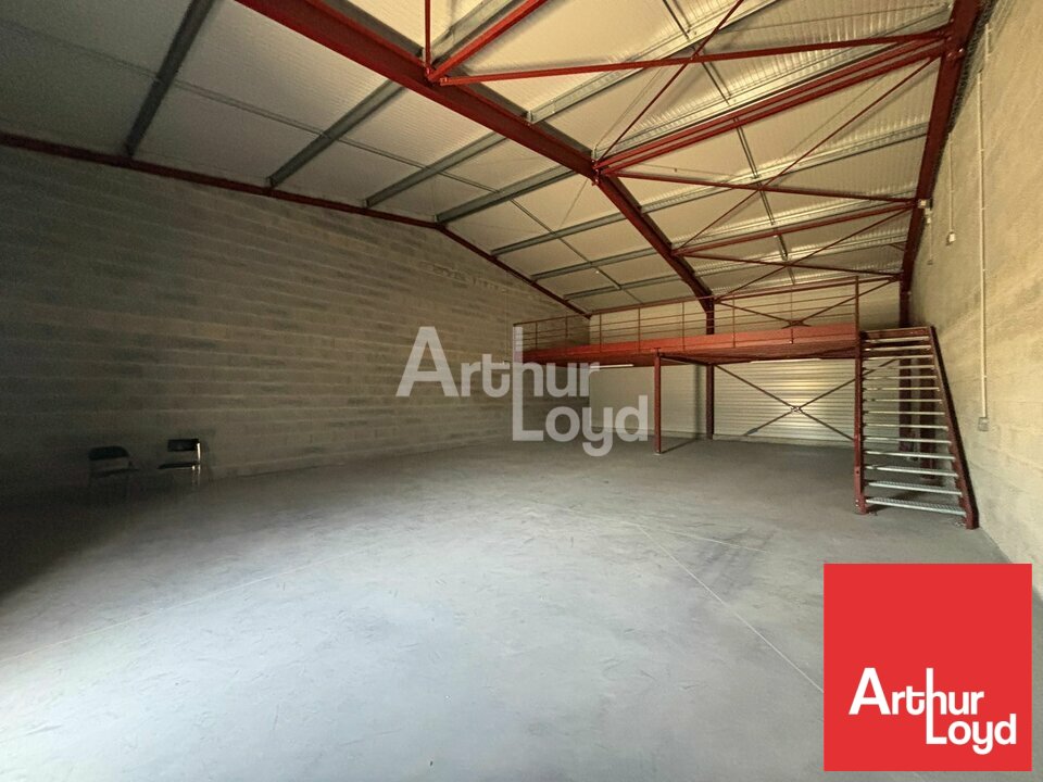 ARTHUR LOYD POITOU VENDEE LOCATION-LOCAL D'ACTIVITE-AIZENAY-85