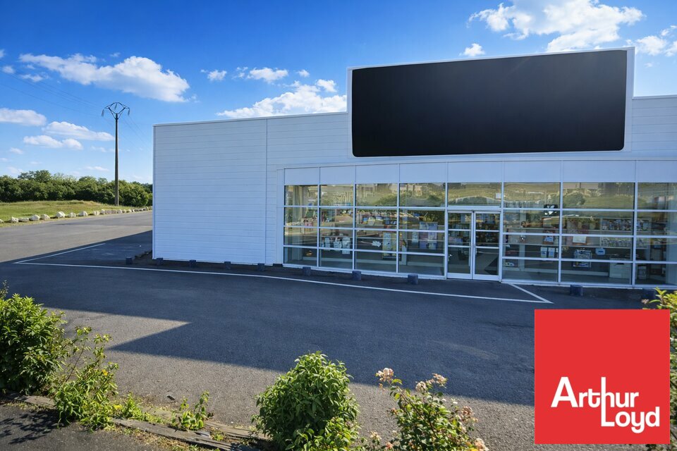 ARTHUR LOYD POITOU VENDEE VENTE-LOCAL COMMERCIAL-MIGNE_AUXANCES-86