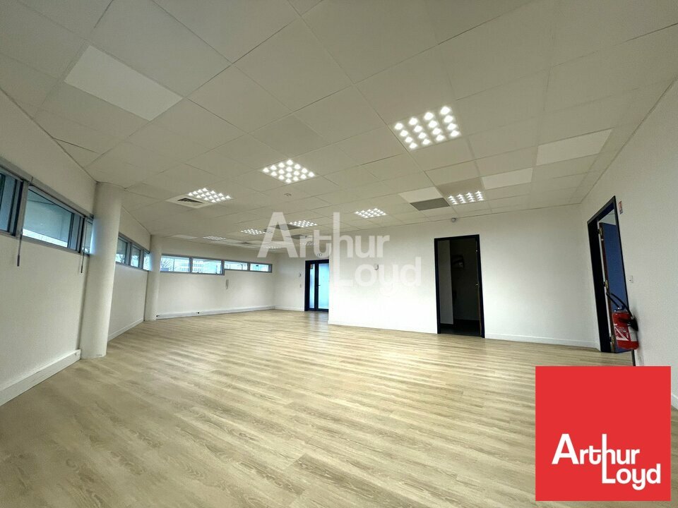 ARTHUR LOYD POITOU VENDEE LOCATION-BUREAUX-CHASSENEUIL_DU_POITOU-86