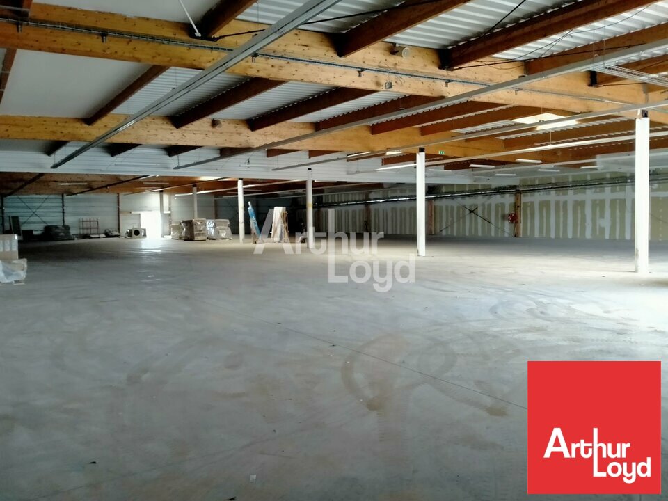 ARTHUR LOYD POITOU VENDEE LOCATION-ENTREPOT-CHATELLERAULT-86