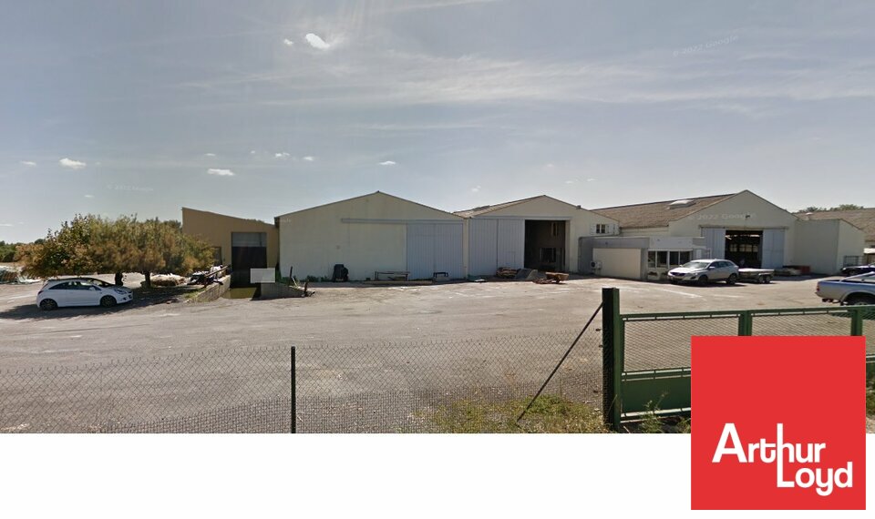 ARTHUR LOYD POITOU VENDEE VENTE-LOCAL D'ACTIVITE-CIVRAY-86