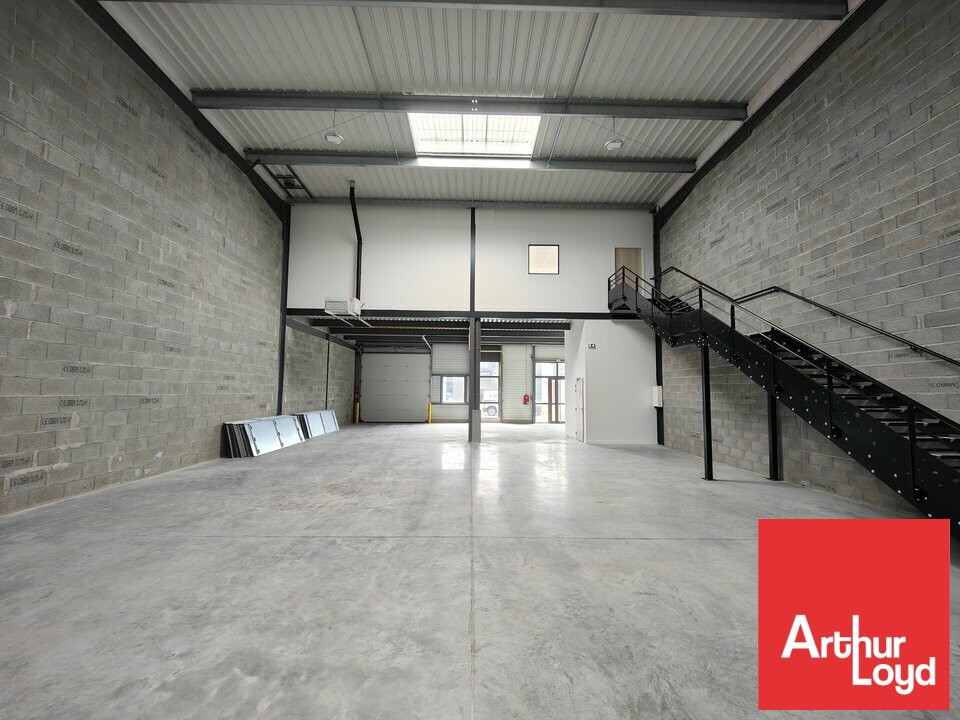 ARTHUR LOYD POITOU VENDEE LOCATION-LOCAL D'ACTIVITE-POITIERS-86