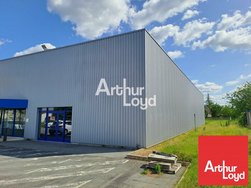 ARTHUR LOYD POITOU VENDEE LOCATION-LOCAL COMMERCIAL-CHATELLERAULT-86