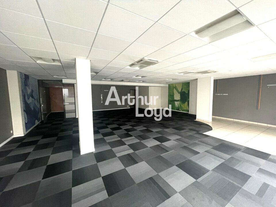 ARTHUR LOYD POITOU VENDEE LOCATION-BUREAUX-POITIERS-86