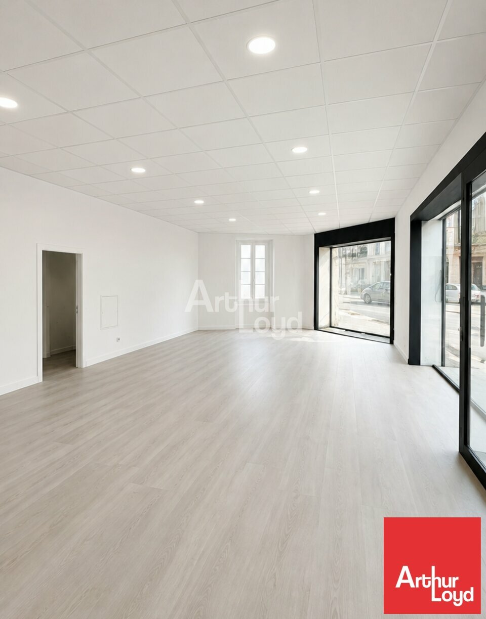 ARTHUR LOYD POITOU VENDEE LOCATION-LOCAL COMMERCIAL-LA_ROCHE-SUR-YON-85
