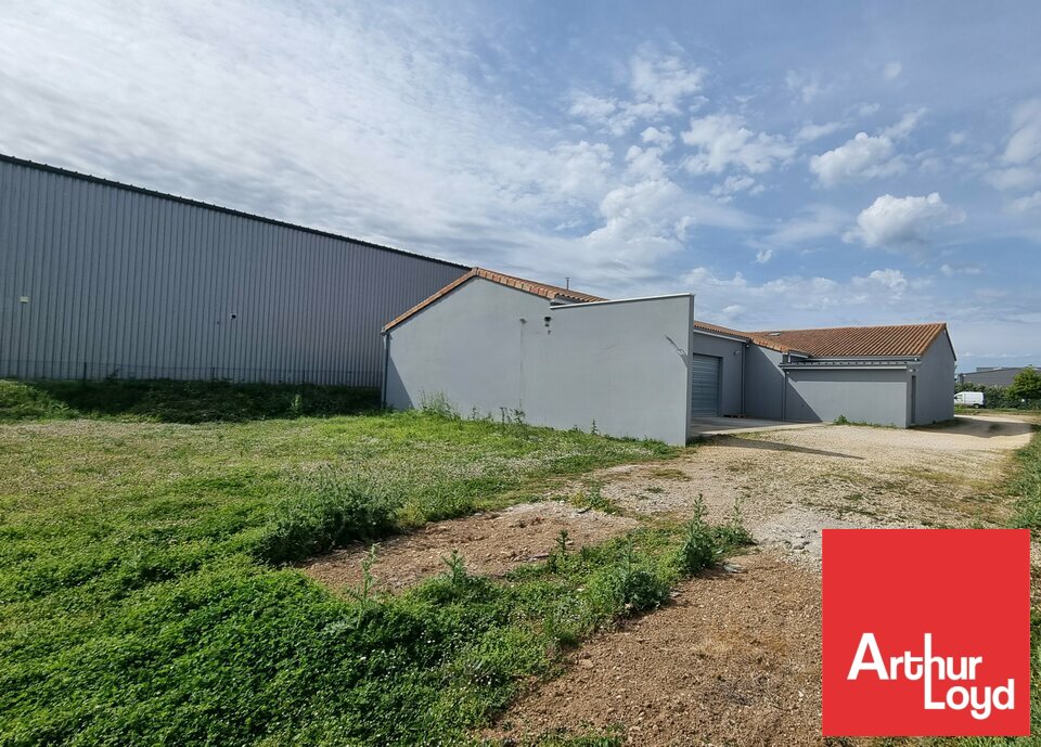 ARTHUR LOYD POITOU VENDEE LOCATION-LOCAL D'ACTIVITE-CISSE-86