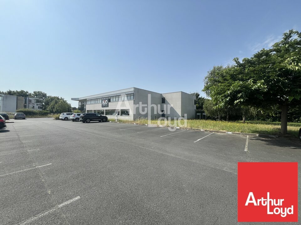 ARTHUR LOYD POITOU VENDEE VENTE-BUREAUX-POITIERS-86