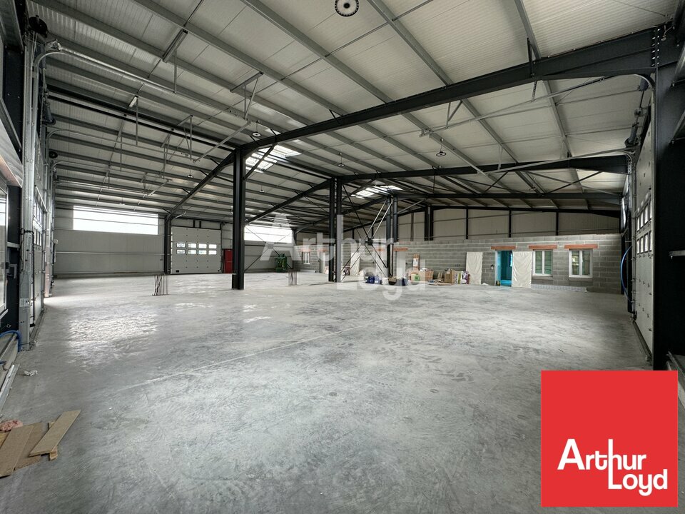 ARTHUR LOYD POITOU VENDEE VENTE-LOCAL D'ACTIVITE-POMPAIRE-79