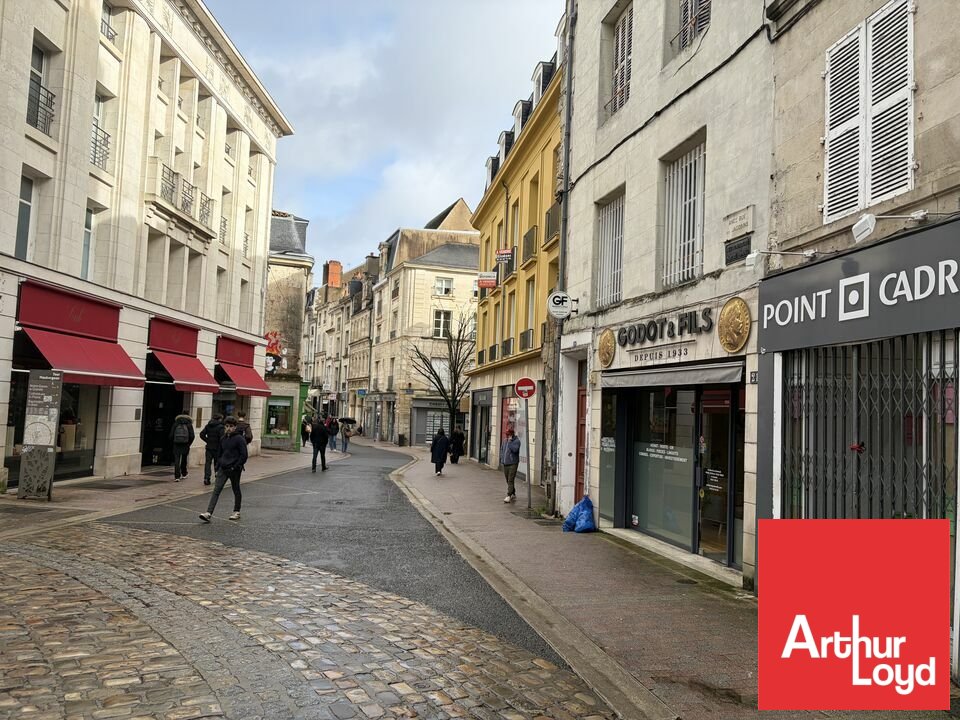 ARTHUR LOYD POITOU VENDEE LOCATION-LOCAL COMMERCIAL-POITIERS-86