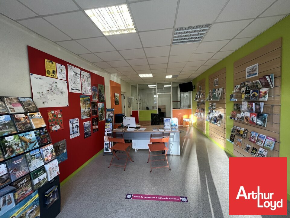 ARTHUR LOYD POITOU VENDEE LOCATION-LOCAL COMMERCIAL-CHASSENEUIL_DU_POITOU-86