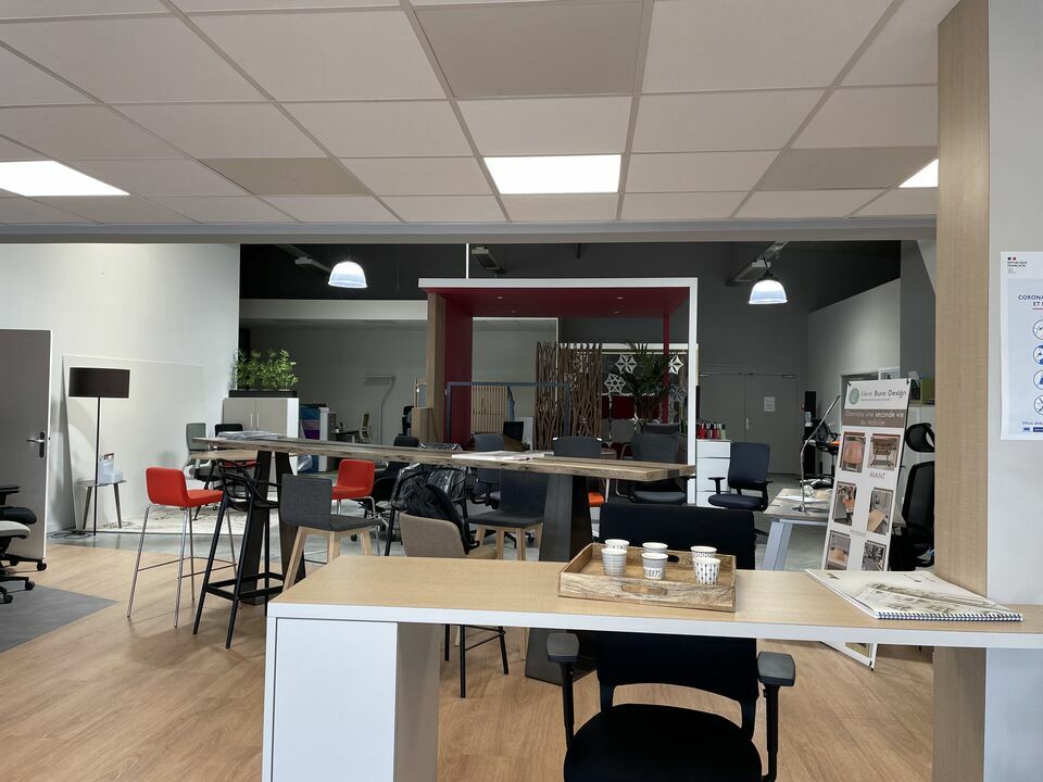 ARTHUR LOYD POITOU VENDEE LOCATION-LOCAL COMMERCIAL-CHAURAY-79