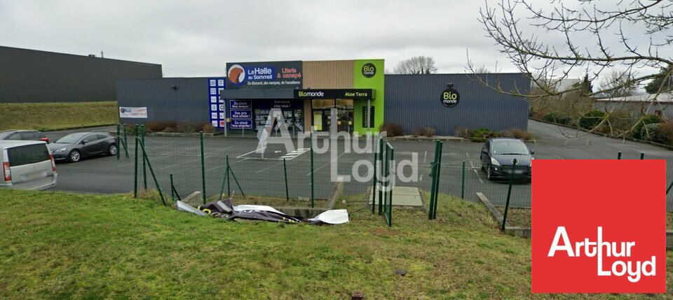 ARTHUR LOYD POITOU VENDEE LOCATION-LOCAL COMMERCIAL-AZAY_LE_BRULE-79