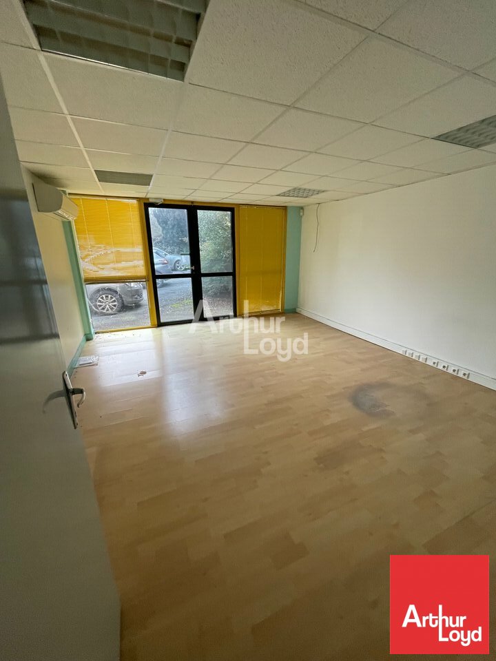 ARTHUR LOYD POITOU VENDEE LOCATION-LOCAL D'ACTIVITE-BESSINES-79