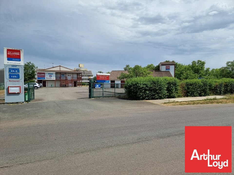 ARTHUR LOYD POITOU VENDEE VENTE-LOCAL COMMERCIAL-LA_CRECHE-79