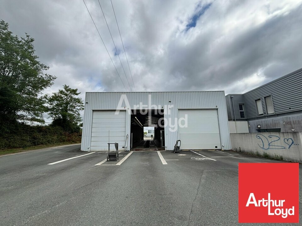 ARTHUR LOYD POITOU VENDEE VENTE-TERRAIN-LA_ROCHE-SUR-YON-85